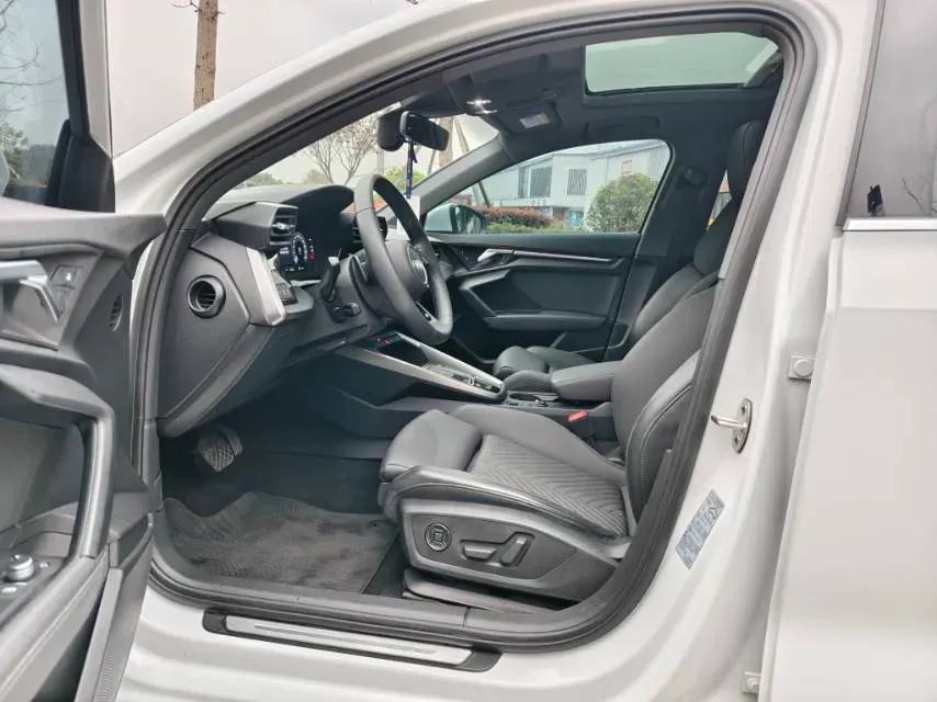 2022 Audi A3 1.4T 150HP L4 7DCT,autocango,china used car exporter,china ev exporter,chinese used car exporter,chinese used ev exporter