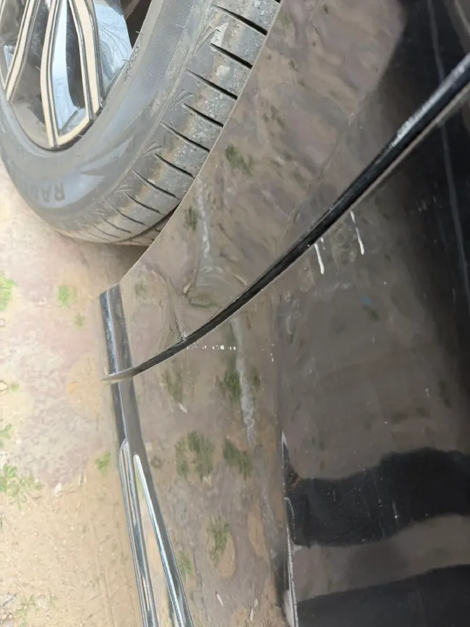 2023 HongQi HQ9 2.0T 252HP L4 8AT,autocango,china used car exporter,china ev exporter,chinese used car exporter,chinese used ev exporter