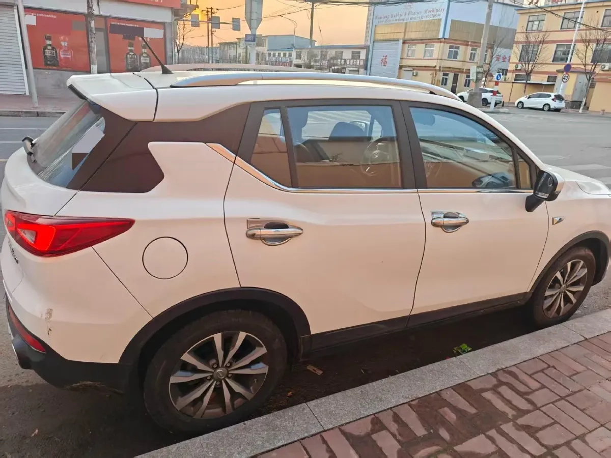 2019 GAC Trumpchi GS3 1.5T 163HP L3 7DCT,autocango,china used car exporter,china ev exporter,chinese used car exporter,chinese used ev exporter
