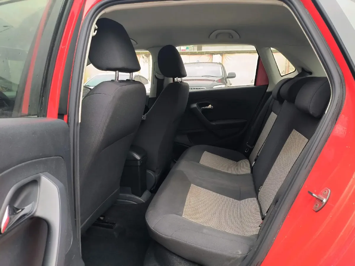 2016 Volkswagen Polo 1.4L 90HP L4 6AT,autocango,china used car exporter,china ev exporter,chinese used car exporter,chinese used ev exporter