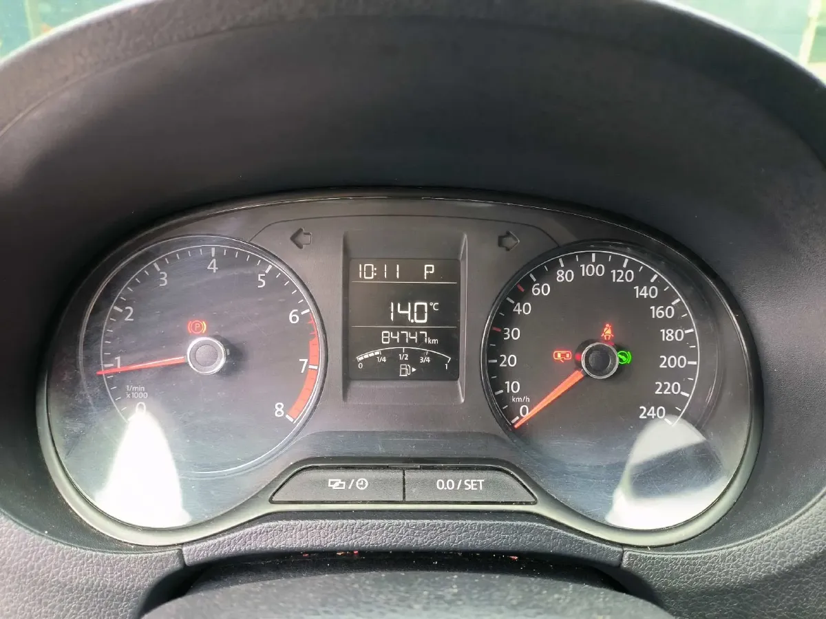 2016 Volkswagen Polo 1.4L 90HP L4 6AT,autocango,china used car exporter,china ev exporter,chinese used car exporter,chinese used ev exporter