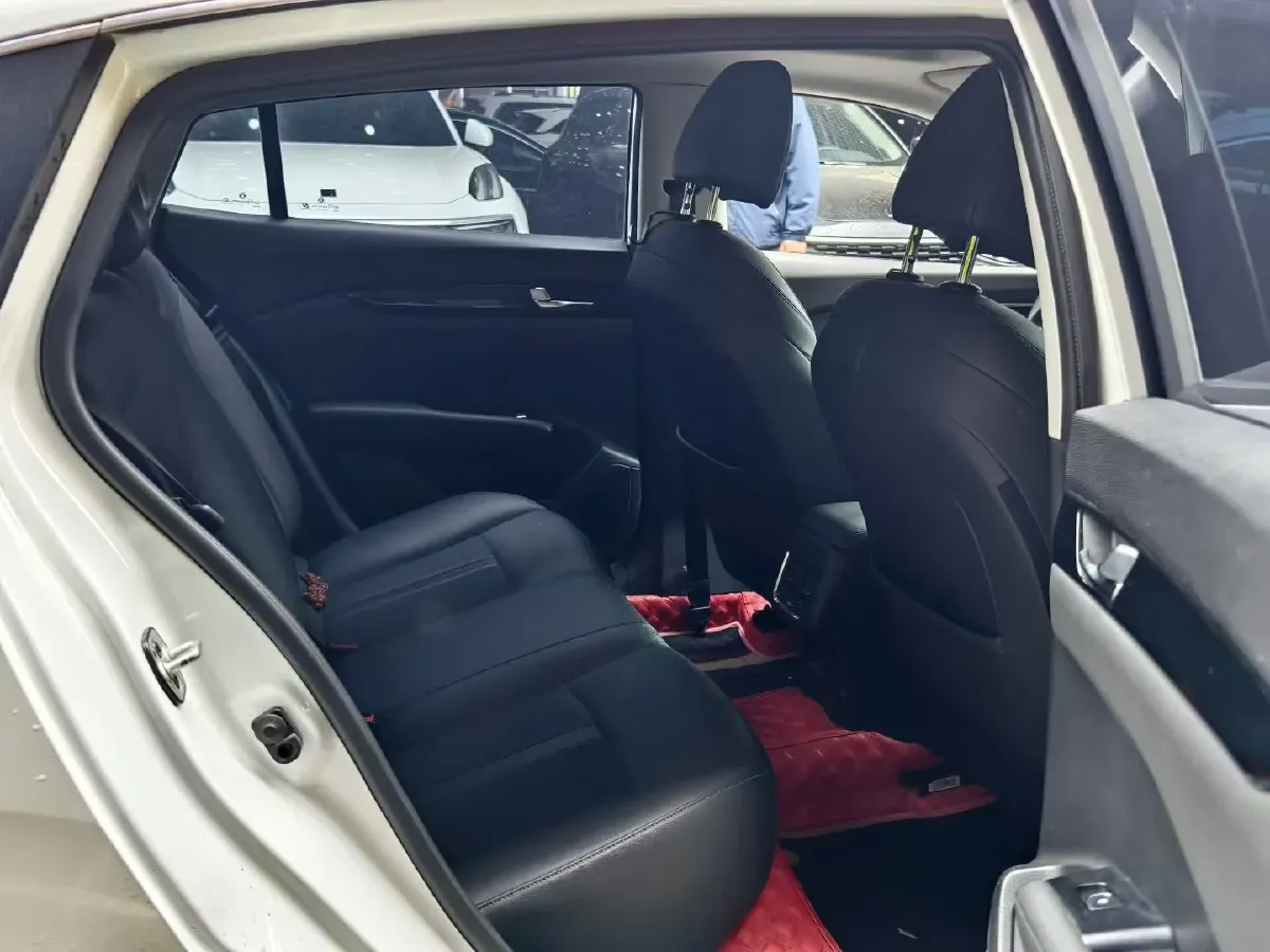 2020 DongFeng Aeolus YiXuan 1.5T 150HP L4 6DCT,autocango,china used car exporter,china ev exporter,chinese used car exporter,chinese used ev exporter