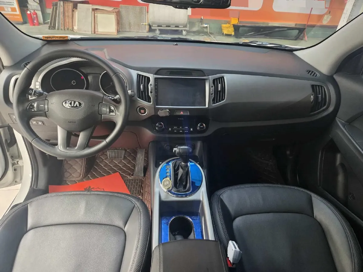 2016 Kia Sportage R 2.0L 165HP L4 6AT,autocango,china used car exporter,china ev exporter,chinese used car exporter,chinese used ev exporter