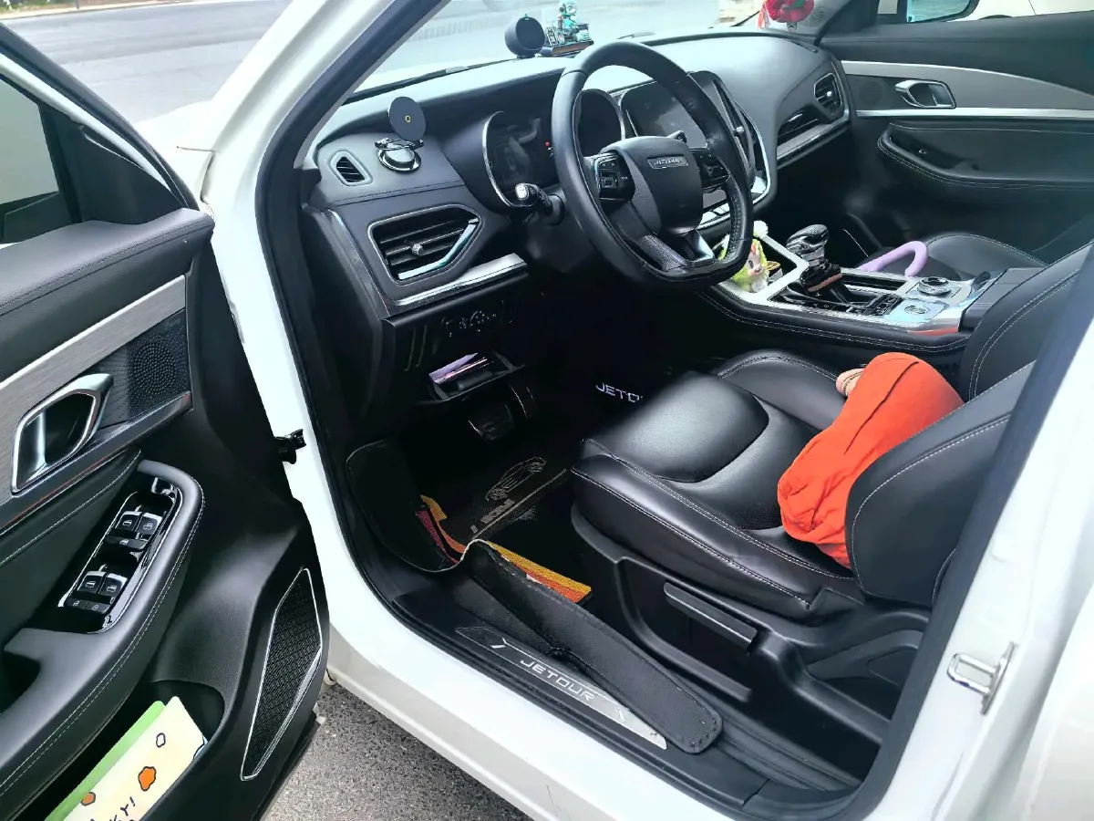 2020 Jetour X70 1.5T 156HP L4 6DCT,autocango,china used car exporter,china ev exporter,chinese used car exporter,chinese used ev exporter