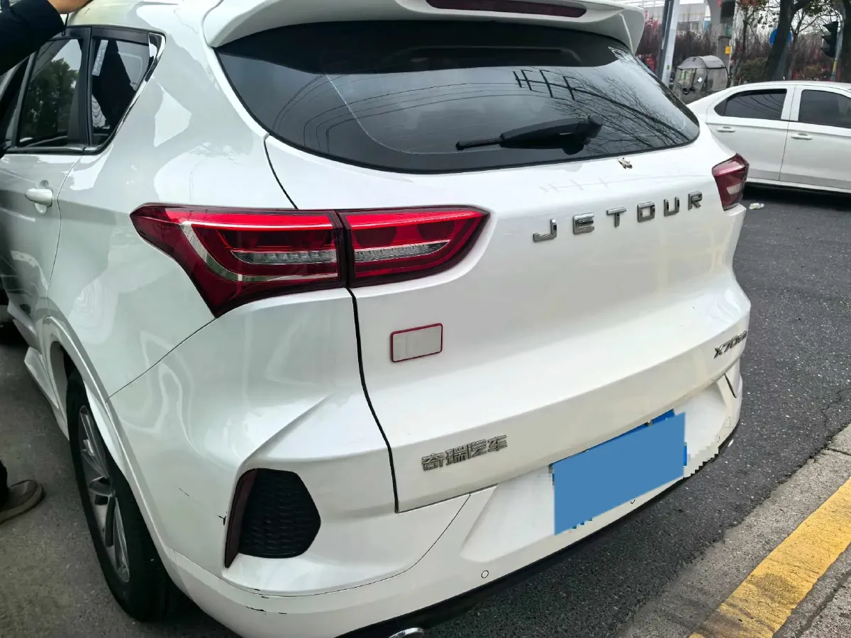 2020 Jetour X70 1.5T 156HP L4 6DCT,autocango,china used car exporter,china ev exporter,chinese used car exporter,chinese used ev exporter