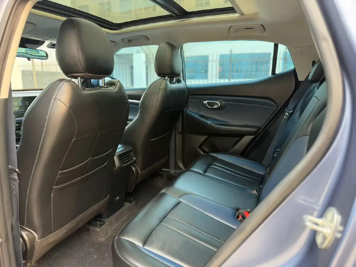 2023 GAC Trumpchi GS3 1.5T 177HP L4 7DCT,autocango,china used car exporter,china ev exporter,chinese used car exporter,chinese used ev exporter