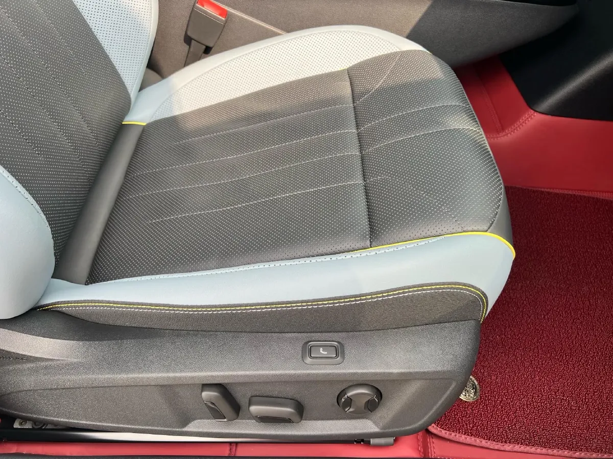 2025 Volkswagen ID.4 X BEV 52.8KWH,autocango,china used car exporter,china ev exporter,chinese used car exporter,chinese used ev exporter