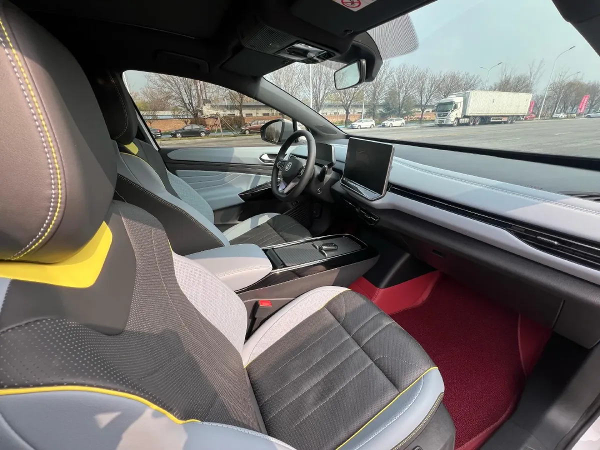 2025 Volkswagen ID.4 X BEV 52.8KWH,autocango,china used car exporter,china ev exporter,chinese used car exporter,chinese used ev exporter