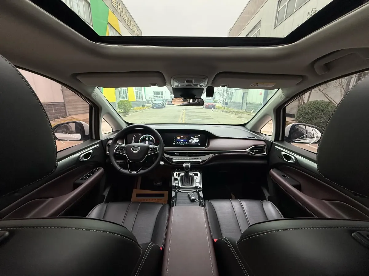 2023 GAC Trumpchi M6 1.5T 177HP L4 7DCT,autocango,china used car exporter,china ev exporter,chinese used car exporter,chinese used ev exporter