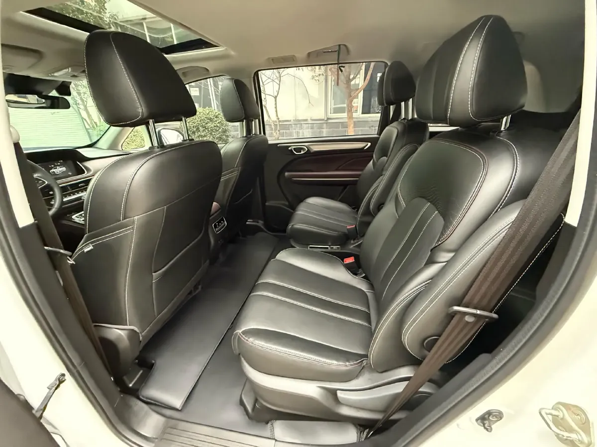 2023 GAC Trumpchi M6 1.5T 177HP L4 7DCT,autocango,china used car exporter,china ev exporter,chinese used car exporter,chinese used ev exporter