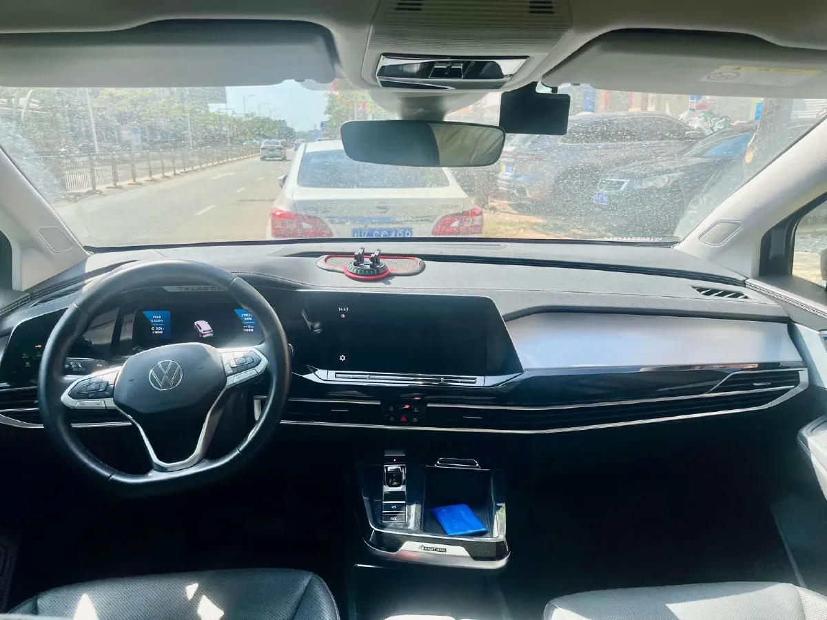 2023 Volkswagen Talagon 2.0T 220HP L4 7DCT,autocango,china used car exporter,china ev exporter,chinese used car exporter,chinese used ev exporter