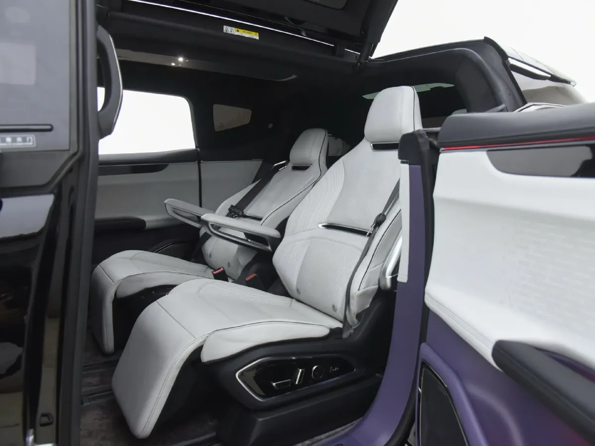 2021 HiPhi X BEV 97KWH,autocango,china used car exporter,china ev exporter,chinese used car exporter,chinese used ev exporter