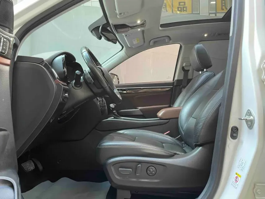 2017 GAC Trumpchi GS8 2.0T 201HP L4 6AT,autocango,china used car exporter,china ev exporter,chinese used car exporter,chinese used ev exporter