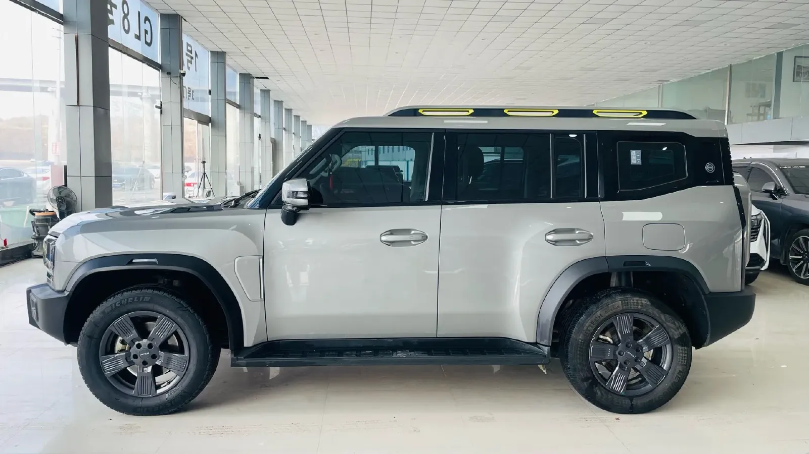 2023 Jetour Traveller 1.5T 184HP L4 7DCT,autocango,china used car exporter,china ev exporter,chinese used car exporter,chinese used ev exporter