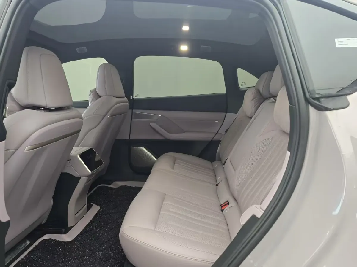 2024 ONVO L60 BEV 60KWH,autocango,china used car exporter,china ev exporter,chinese used car exporter,chinese used ev exporter