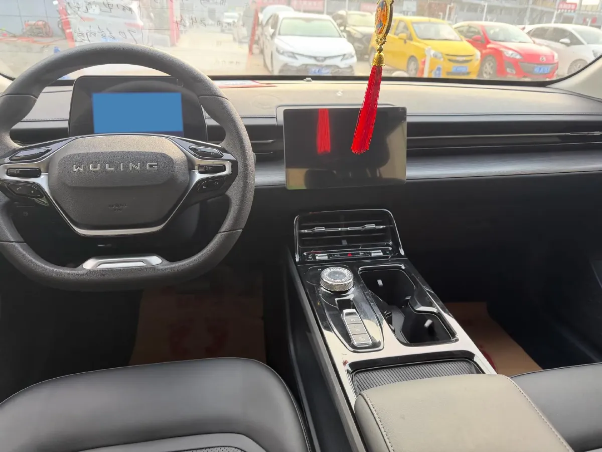 2024 WuLing XingGuang 1.5L 106HP L4 E-CVT PHEV 9.5KWH,autocango,china used car exporter,china ev exporter,chinese used car exporter,chinese used ev exporter