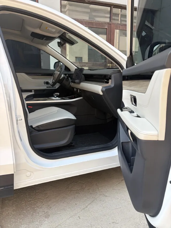 2023 Jetour DASHING 1.5T 156HP L4 6DCT,autocango,china used car exporter,china ev exporter,chinese used car exporter,chinese used ev exporter