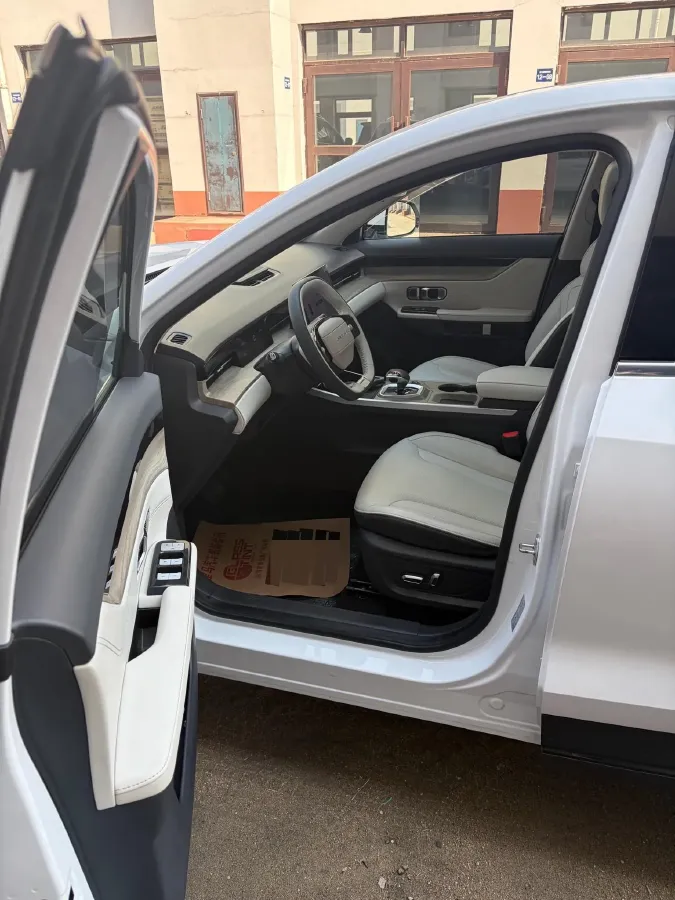 2023 Jetour DASHING 1.5T 156HP L4 6DCT,autocango,china used car exporter,china ev exporter,chinese used car exporter,chinese used ev exporter