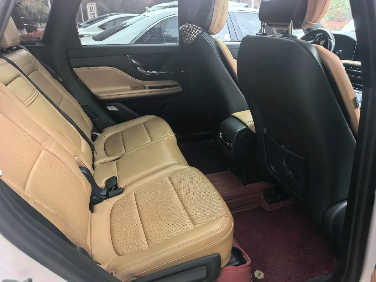 2021 Lincoln Corsair 2.0T 245HP L4 8AT,autocango,china used car exporter,china ev exporter,chinese used car exporter,chinese used ev exporter