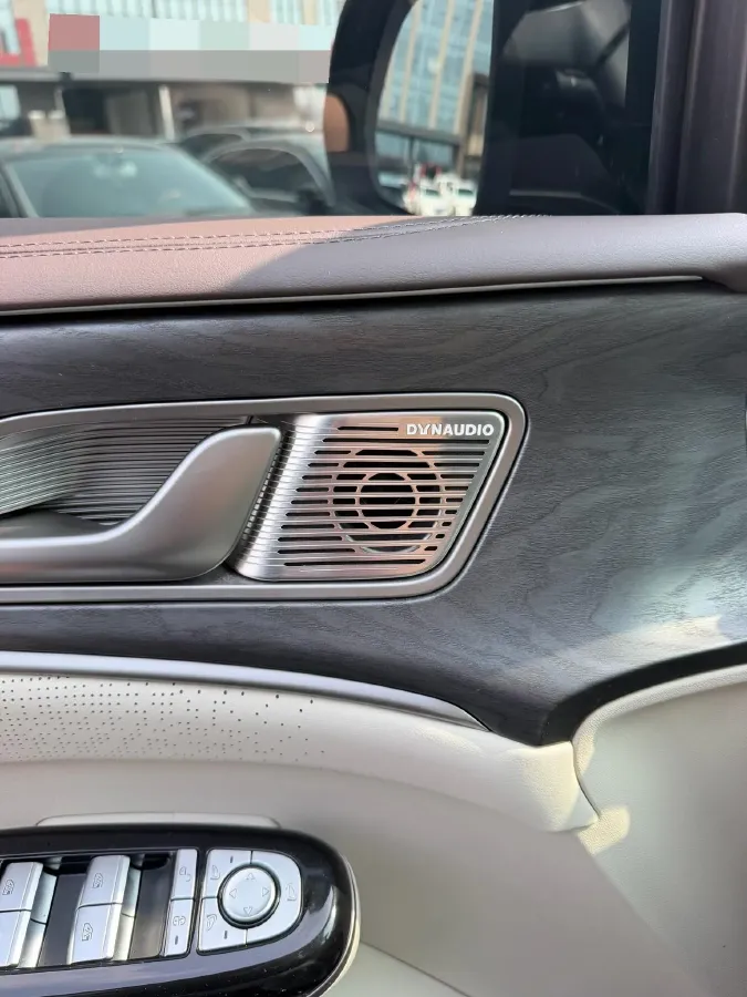 2024 Denza D9 1.5T 139HP L4 E-CVT PHEV 40KWH,autocango,china used car exporter,china ev exporter,chinese used car exporter,chinese used ev exporter