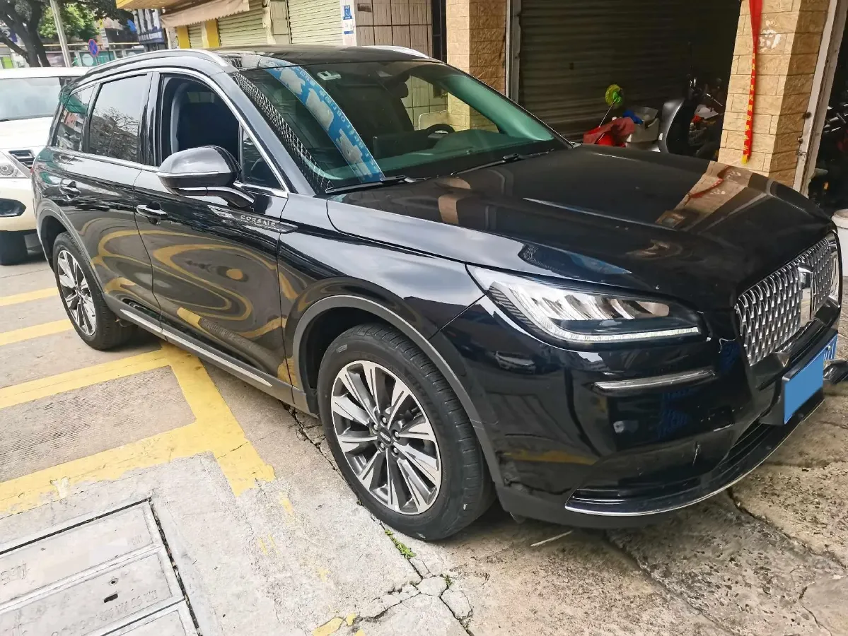2021 Lincoln Corsair 2.0T 245HP L4 8AT,autocango,china used car exporter,china ev exporter,chinese used car exporter,chinese used ev exporter