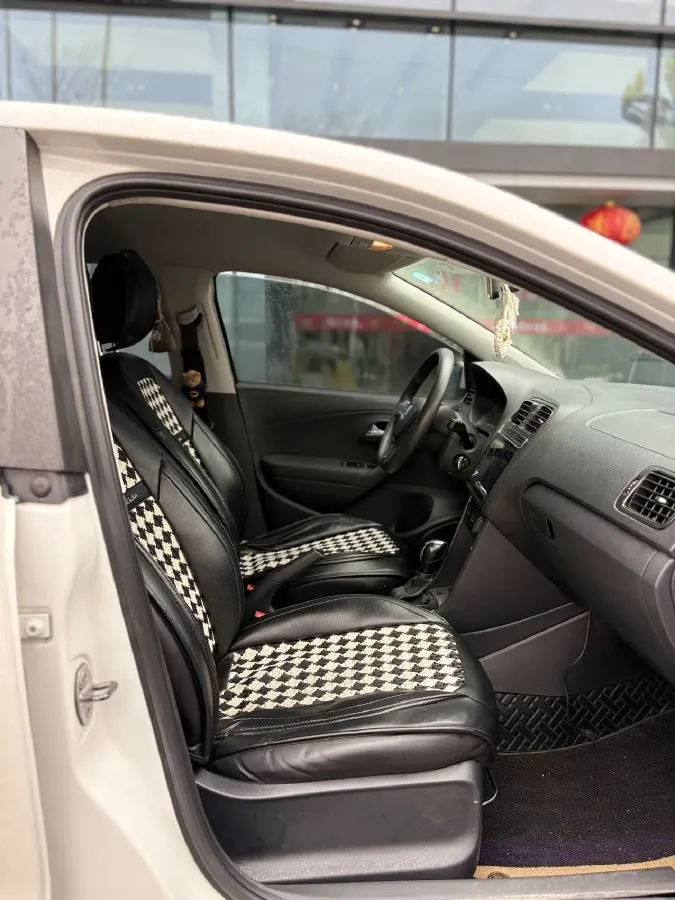 2018 ChangAn Eado 1.6L 128HP L4 6AT,autocango,china used car exporter,china ev exporter,chinese used car exporter,chinese used ev exporter