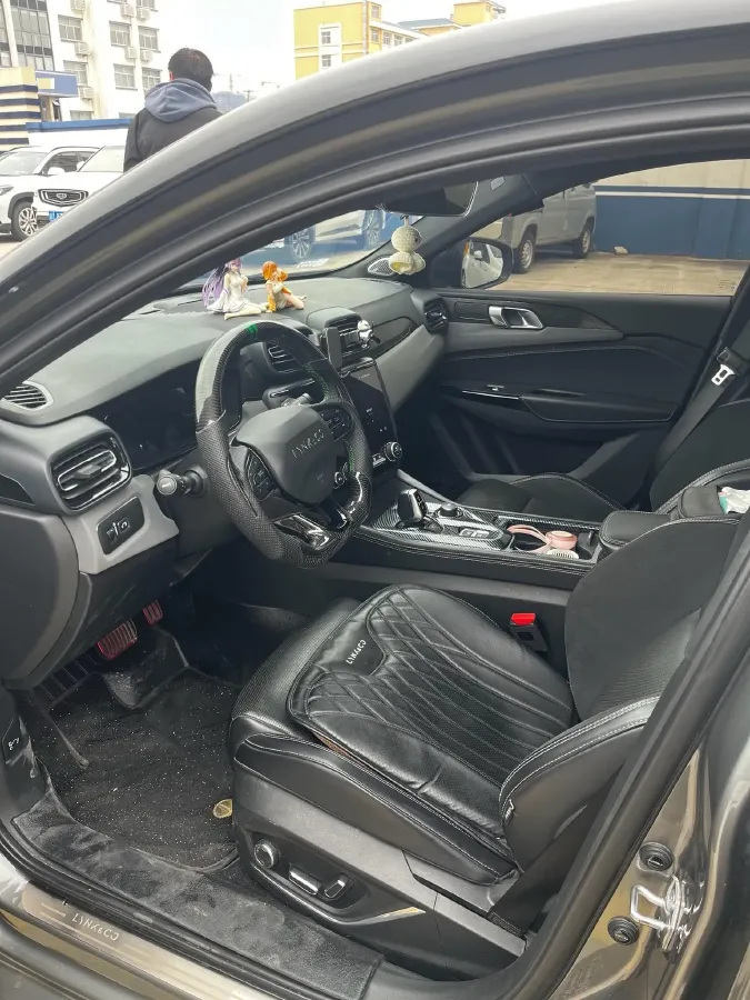 2022 LYNK&CO 03 2.0T 190HP L4 7DCT,autocango,china used car exporter,china ev exporter,chinese used car exporter,chinese used ev exporter