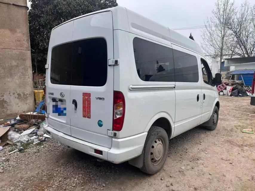 2023 MAXUS XinTu V80 2.0T 127HP L4 6MT,autocango,china used car exporter,china ev exporter,chinese used car exporter,chinese used ev exporter