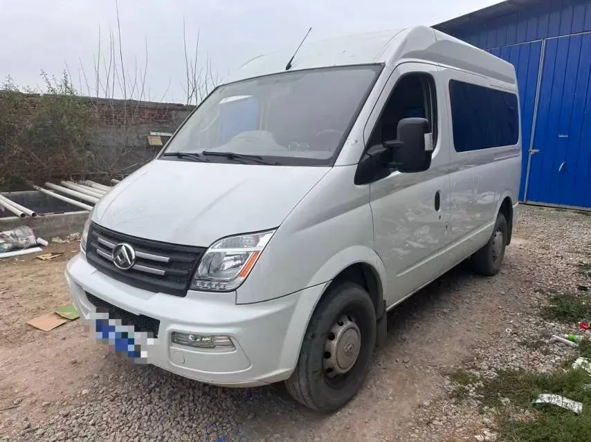 2023 MAXUS XinTu V80 2.0T 127HP L4 6MT,autocango,china used car exporter,china ev exporter,chinese used car exporter,chinese used ev exporter