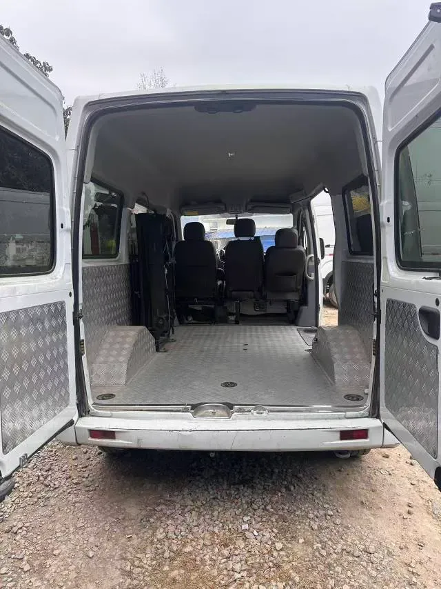 2023 MAXUS XinTu V80 2.0T 127HP L4 6MT,autocango,china used car exporter,china ev exporter,chinese used car exporter,chinese used ev exporter