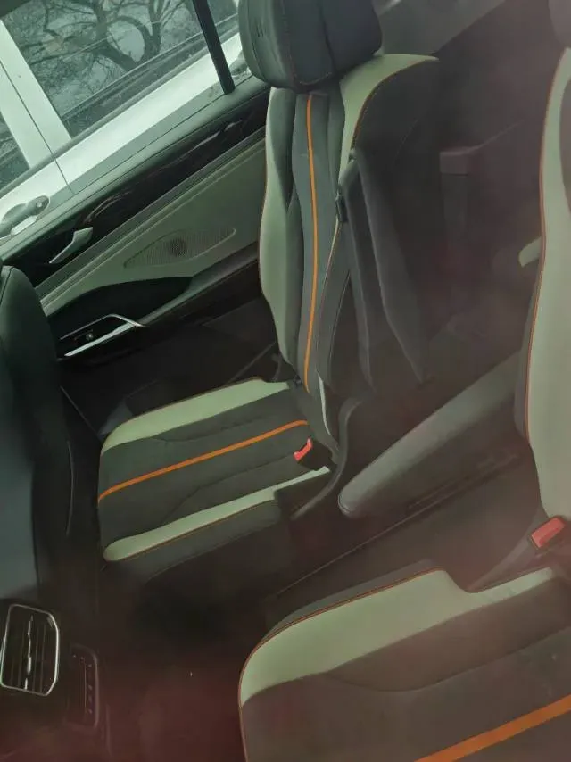 2022 Toyota Crown Kluger 2.5L 192HP L4 E-CVT Hybrid,autocango,china used car exporter,china ev exporter,chinese used car exporter,chinese used ev exporter