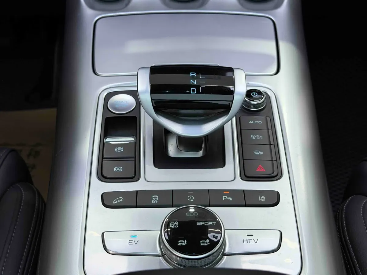 2020 Denza X 2.0T 192HP L4 6DCT PHEV 20KWH,autocango,china used car exporter,china ev exporter,chinese used car exporter,chinese used ev exporter