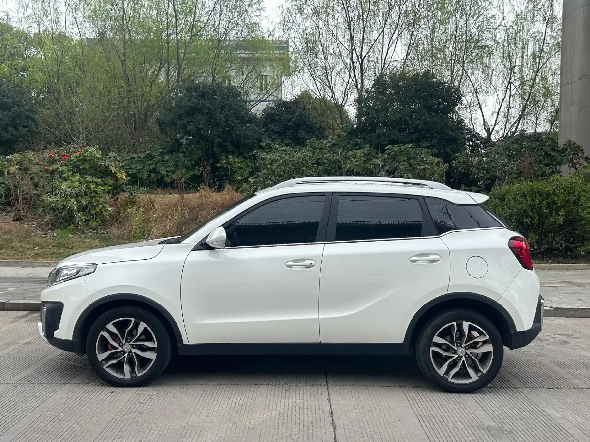 2018 BAIC ChangHe Q35 1.5L 116HP L4 4AT,autocango,china used car exporter,china ev exporter,chinese used car exporter,chinese used ev exporter