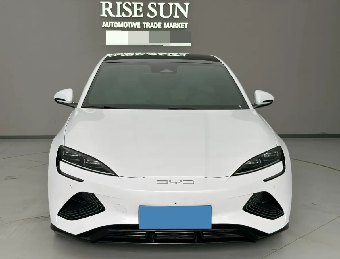 2022 MAXUS DaJia 5 BEV 70KWH,autocango,china used car exporter,china ev exporter,chinese used car exporter,chinese used ev exporter