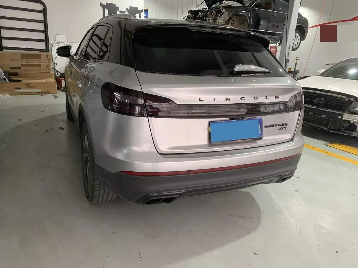 2021 Lincoln Nautilus 2.0T 245HP L4 8AT,autocango,china used car exporter,china ev exporter,chinese used car exporter,chinese used ev exporter