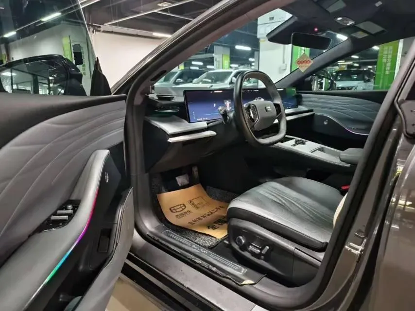 2024 Geely Galaxy E8 BEV 76KWH,autocango,china used car exporter,china ev exporter,chinese used car exporter,chinese used ev exporter