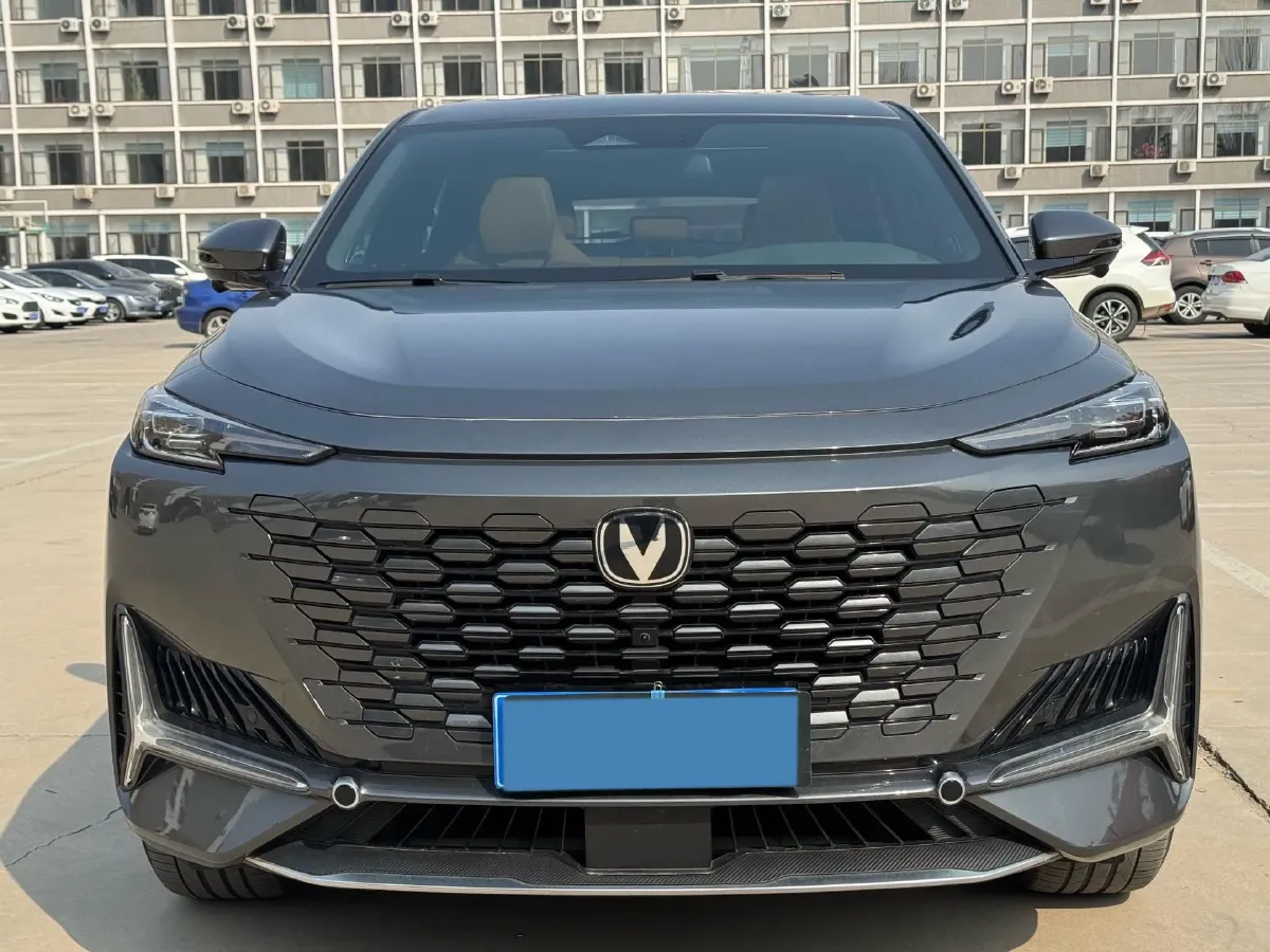 2023 ChangAn UNI-K 2.0T 233HP L4 8AT,autocango,china used car exporter,china ev exporter,chinese used car exporter,chinese used ev exporter