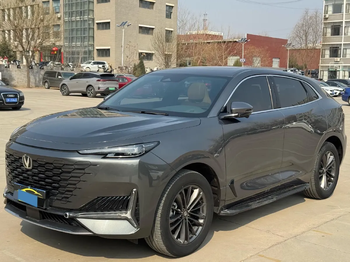 2023 ChangAn UNI-K 2.0T 233HP L4 8AT,autocango,china used car exporter,china ev exporter,chinese used car exporter,chinese used ev exporter