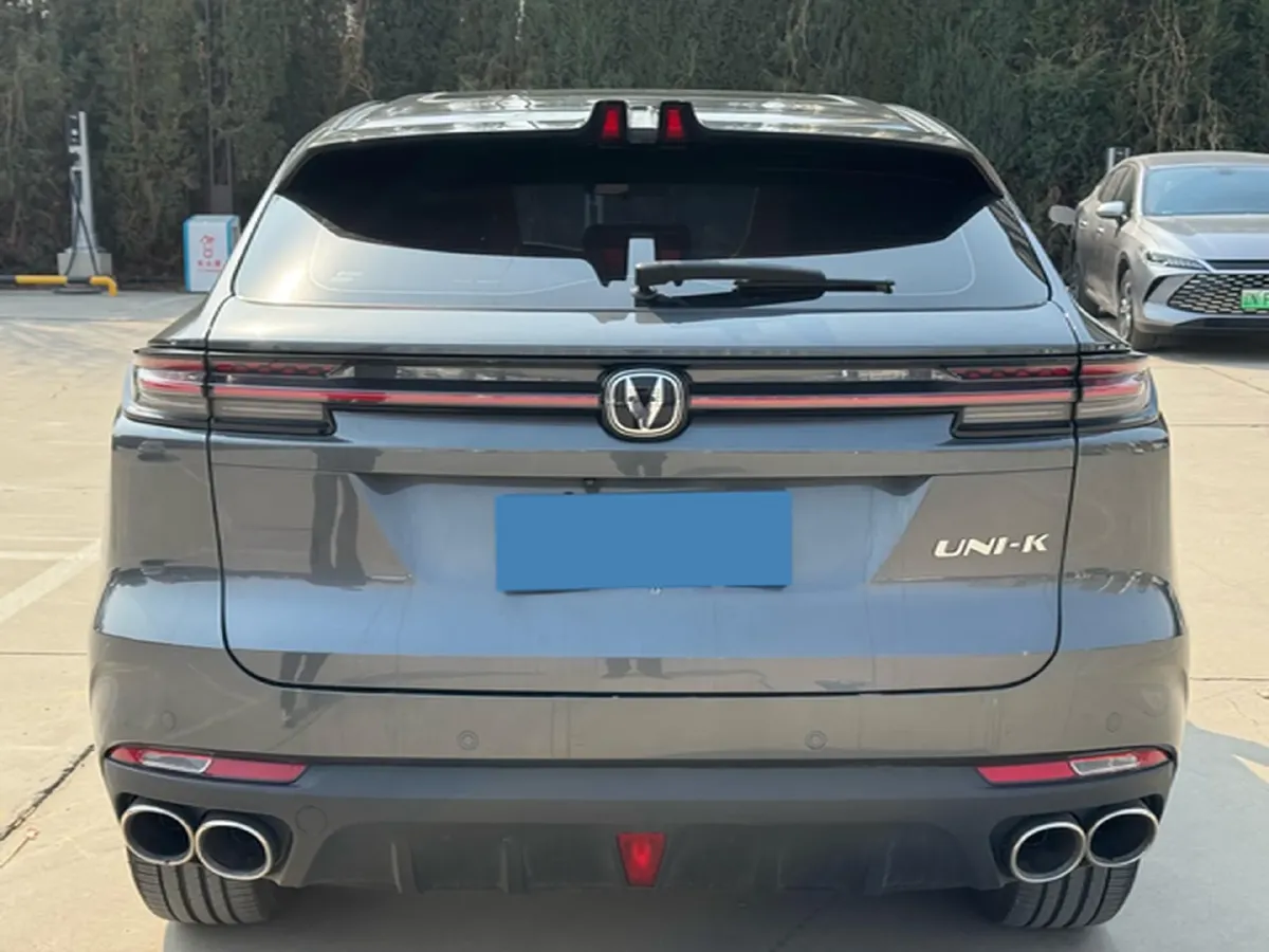 2023 ChangAn UNI-K 2.0T 233HP L4 8AT,autocango,china used car exporter,china ev exporter,chinese used car exporter,chinese used ev exporter
