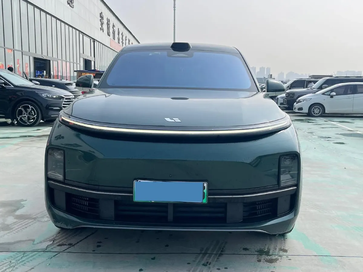 2022 Li L9 Range Extended 154HP REEV 42.6KWH,autocango,china used car exporter,china ev exporter,chinese used car exporter,chinese used ev exporter