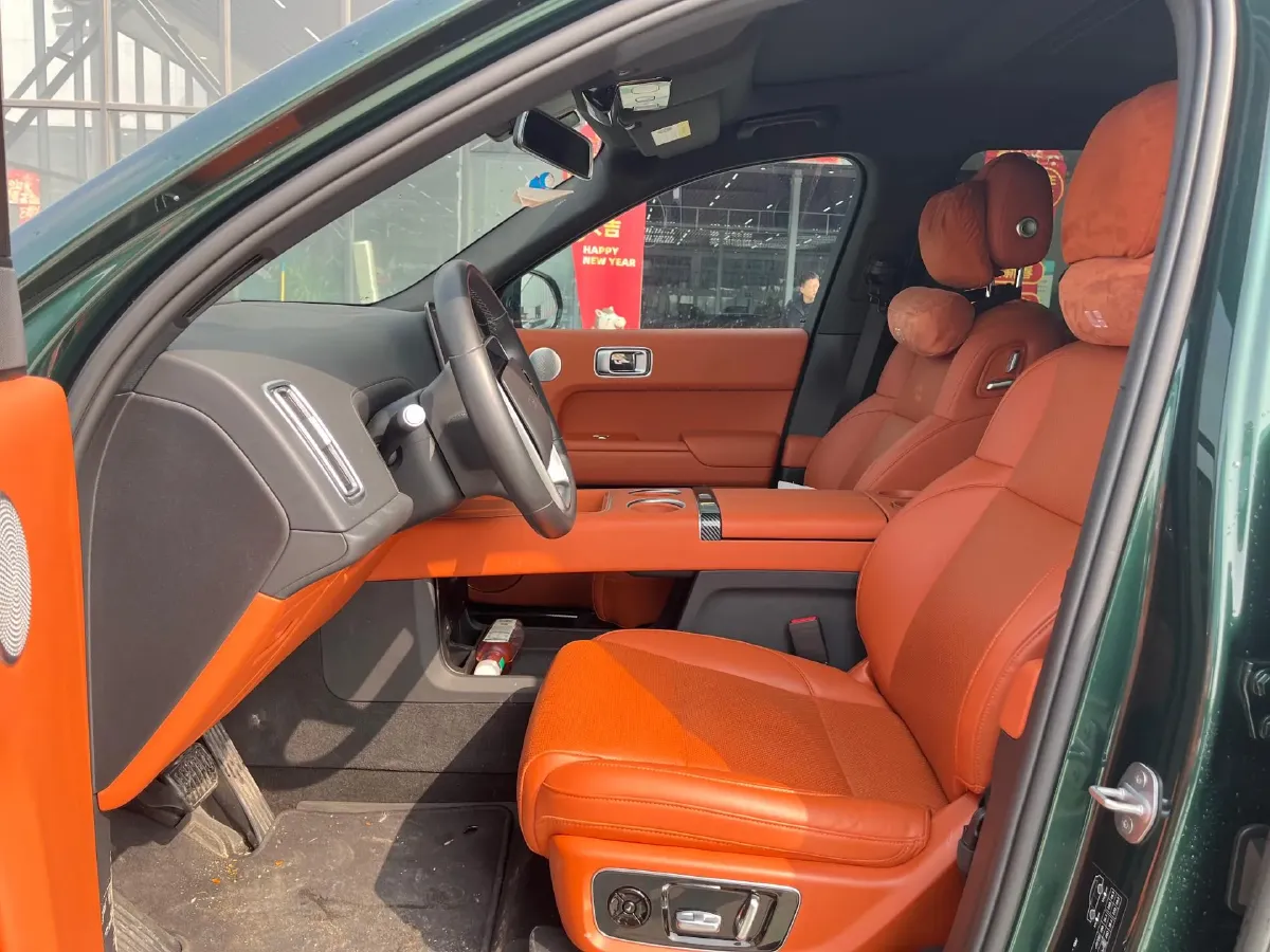 2022 Li L9 Range Extended 154HP REEV 42.6KWH,autocango,china used car exporter,china ev exporter,chinese used car exporter,chinese used ev exporter