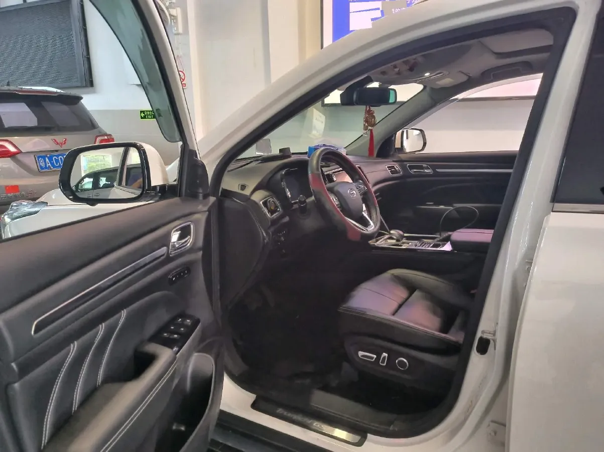 2020 GAC Trumpchi GS8 2.0T 252HP L4 6AT,autocango,china used car exporter,china ev exporter,chinese used car exporter,chinese used ev exporter