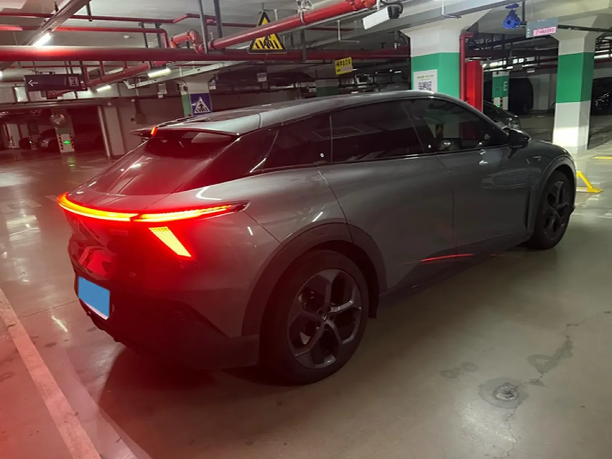 2023 Honda CR-V 2.0L 150HP L4 E-CVT PHEV 17.7KWH,autocango,china used car exporter,china ev exporter,chinese used car exporter,chinese used ev exporter