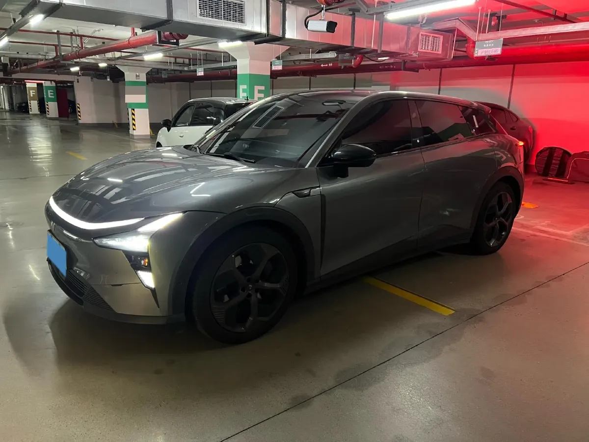 2023 Honda CR-V 2.0L 150HP L4 E-CVT PHEV 17.7KWH,autocango,china used car exporter,china ev exporter,chinese used car exporter,chinese used ev exporter