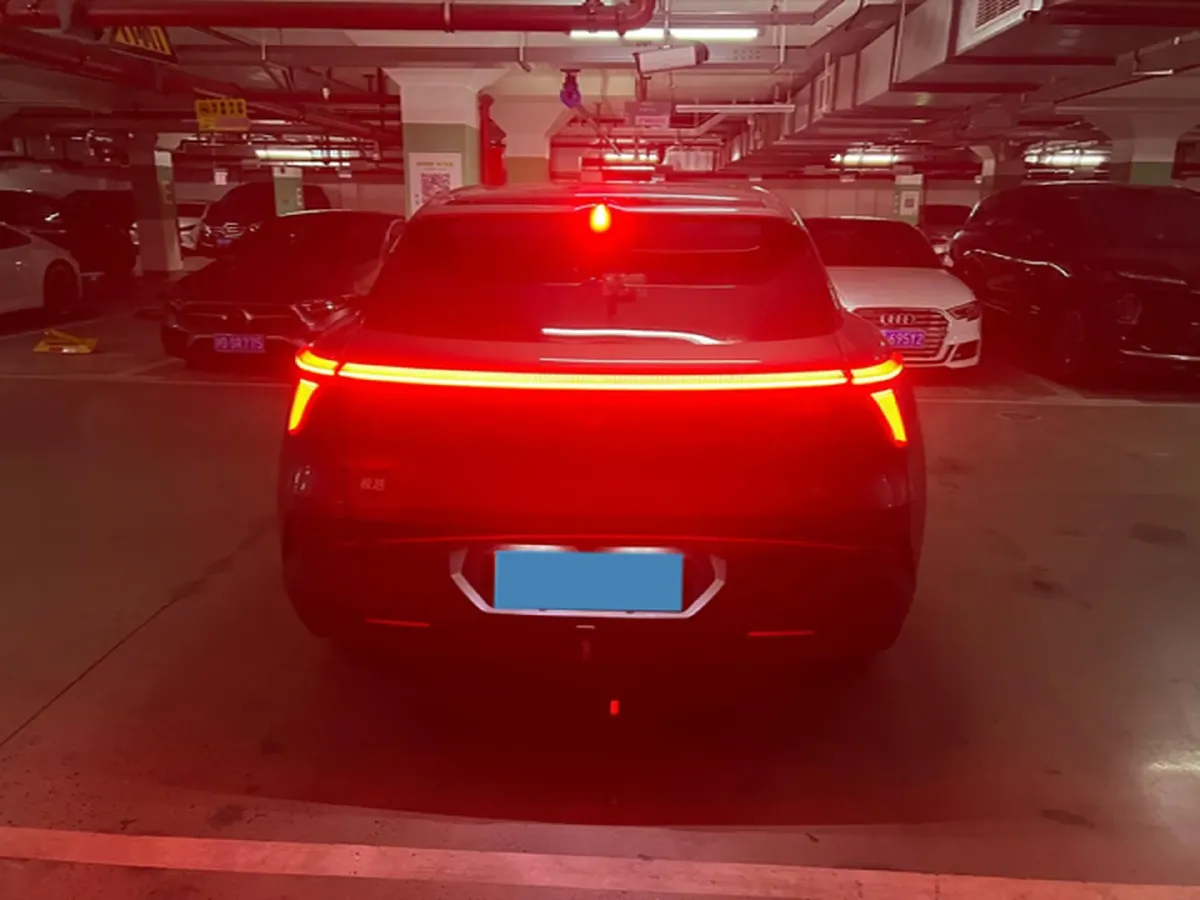 2023 Honda CR-V 2.0L 150HP L4 E-CVT PHEV 17.7KWH,autocango,china used car exporter,china ev exporter,chinese used car exporter,chinese used ev exporter