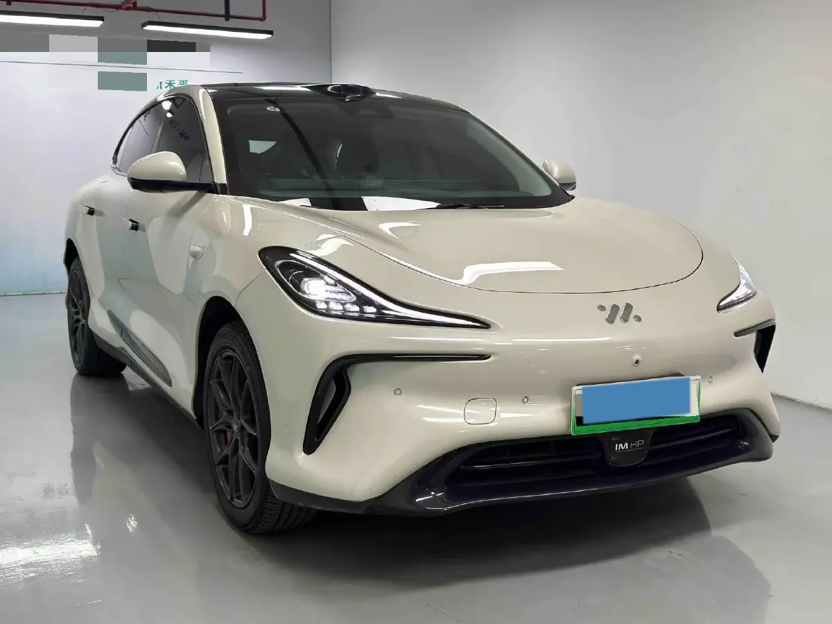 2023 IM LS6 BEV 71KWH,autocango,china used car exporter,china ev exporter,chinese used car exporter,chinese used ev exporter