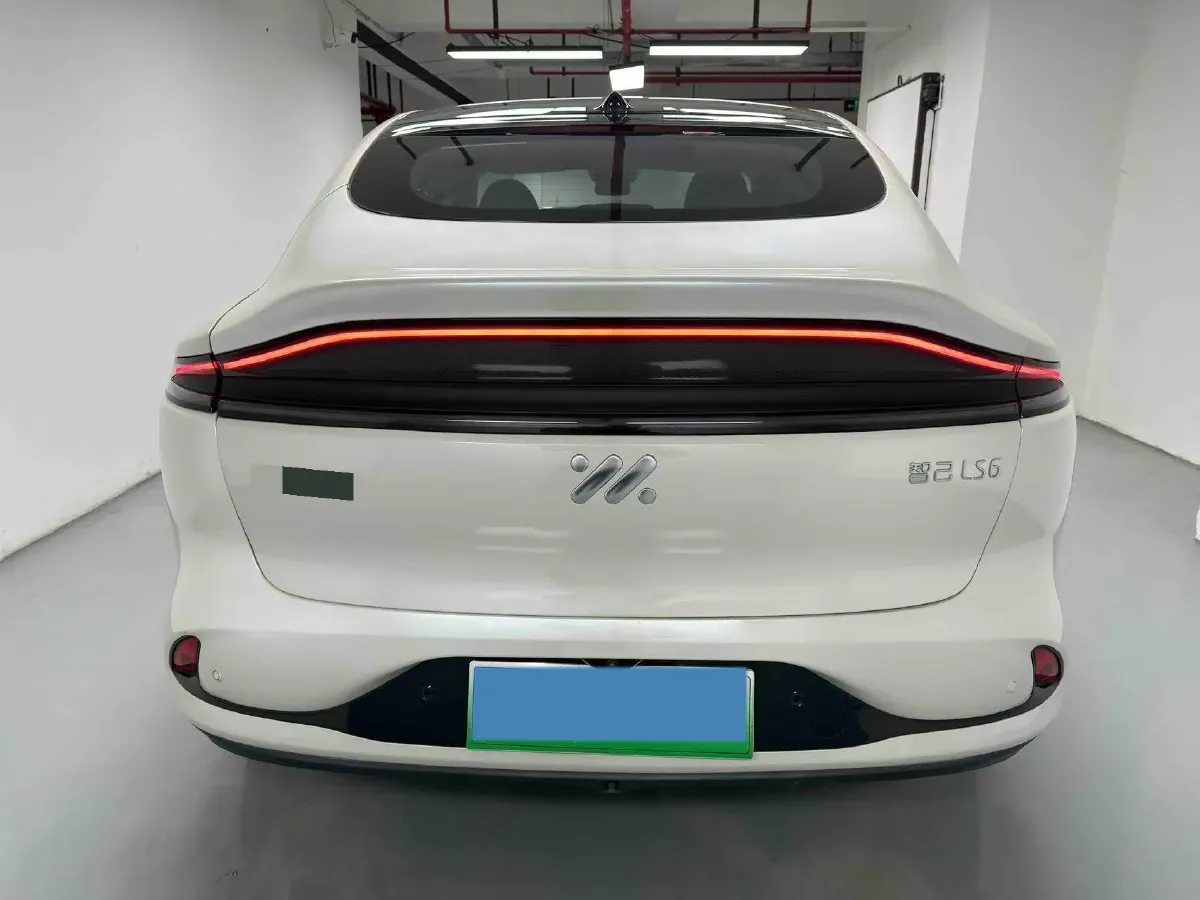 2023 IM LS6 BEV 71KWH,autocango,china used car exporter,china ev exporter,chinese used car exporter,chinese used ev exporter