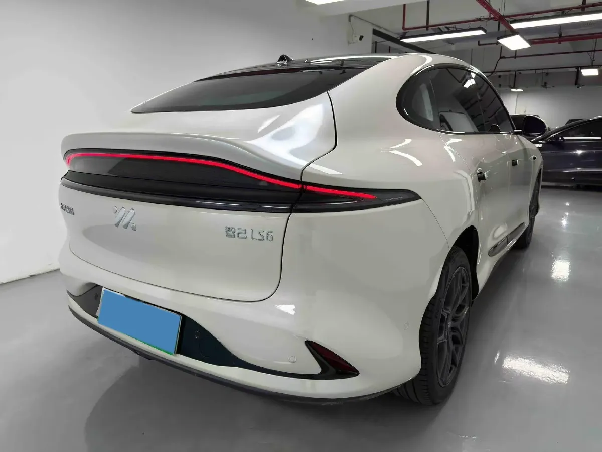 2023 IM LS6 BEV 71KWH,autocango,china used car exporter,china ev exporter,chinese used car exporter,chinese used ev exporter