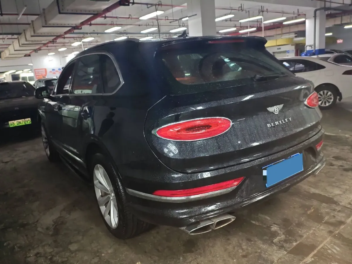 2021 Bentley Bentayga 4.0T 550HP V8 8AT,autocango,china used car exporter,china ev exporter,chinese used car exporter,chinese used ev exporter