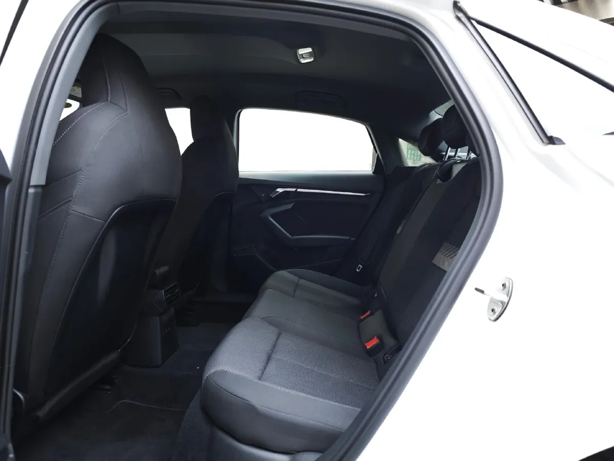 2021 Audi A3 1.4T 150HP L4 7DCT,autocango,china used car exporter,china ev exporter,chinese used car exporter,chinese used ev exporter